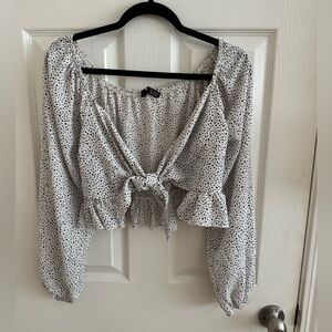 White and black long sleeve flowy crop tie top